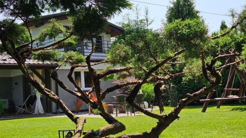 gmina Przeciszow Apartment | Family-Friendly Retreat at Apartament Willa Pod Sosnami