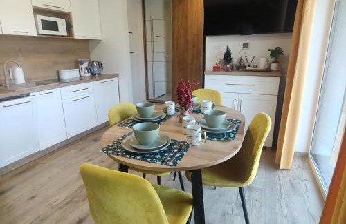 Ladek-Zdroj Apartment | Child-Friendly Getaway at Apartament ZłotogórSKI Lądek-Zdrój