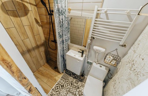 Chelm Apartment | Cozy Loft Apartment: Guest Rated 9.5, Pet & Child Friendly