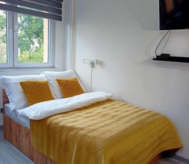Gliwice Apartment | Prime Stay at Apartament Gliwice Mewy with Climate Control