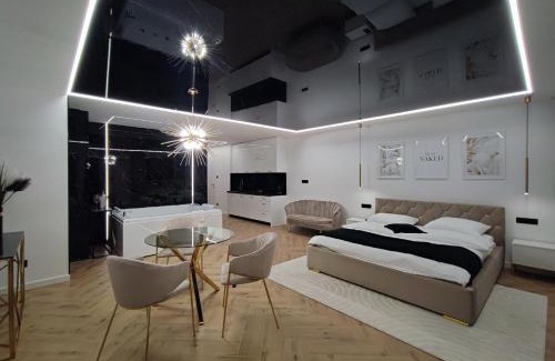 Zmigrod Apartment | Exclusive Jacuzzi Apartment in Dolina Baryczy - 10/10 Rated