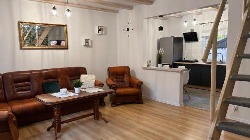 Krokowa House | Highly Rated Apartament Zacisze with Family & Pet Amenities