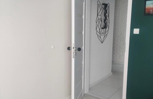 Rumia Apartment | Cozy Apartament Zagórze with Kitchen & Breakfast Amenities