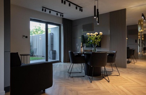 Torun Apartment | Family-Friendly Apartment Zwirki: 4-Star Stay, Rated 10/10