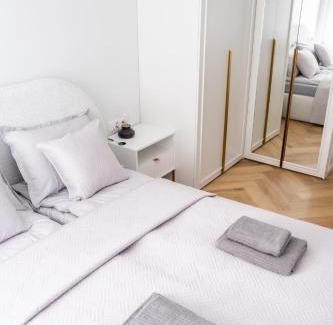 Juodkrante Apartment | Oceanfront Stay at Apartamentai NAGLIAI - Guest Rated 10/10
