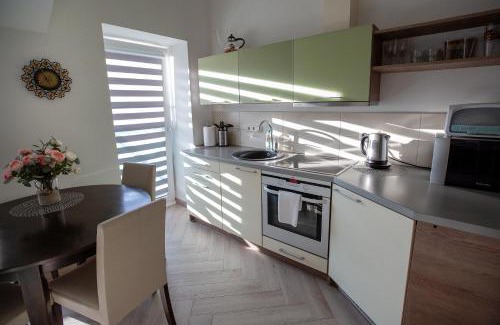 Nida Apartment | Top-Rated PELĖDŲ ATOSTOGOMS with Pool and Spa Amenities