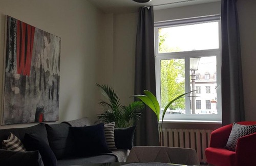Old Town Apartment | Family-Friendly Apartamentai prie Meridiano - 10/10 Rated