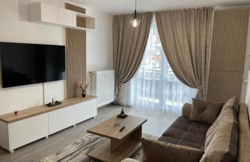 Tractorul Apartment | Top-Rated Child-Friendly Apartamente Lux SYA Residence