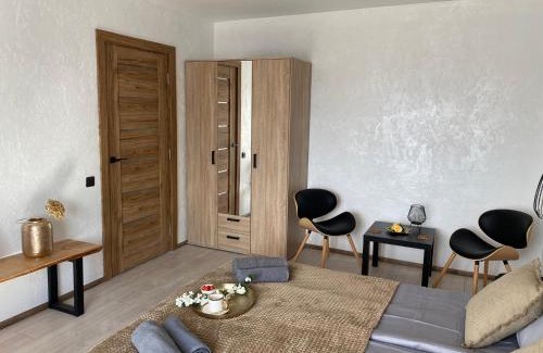 Aluksne Apartment | Family-Friendly Stay at Apartamenti Ezera Pērle, Rated 9.6