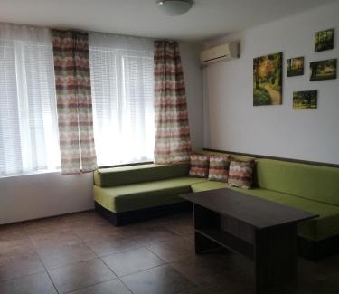 Pomorie Apartment | Top-Rated Oceanfront Retreat at Apartamenti Zhelezovi