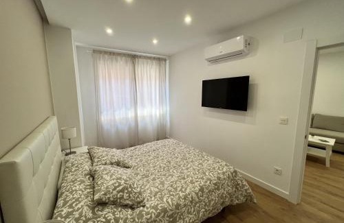 El Gancho Apartment | Family-Friendly Retreat at Apartamenticos Boggiero V