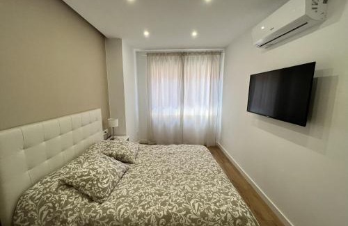 El Gancho Apartment | Family-Friendly Retreat at Apartamenticos Boggiero V