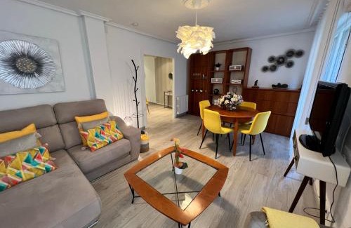Zaragoza Centro Apartment | Child-Friendly Escape at Apartamenticos La Paz I