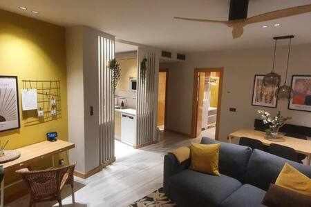 El Gancho Apartment | Stylish Stay at Apartamenticos Studio 98 - Rated 8.7/10