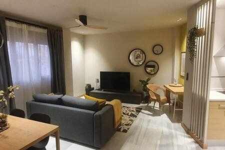 El Gancho Apartment | Stylish Stay at Apartamenticos Studio 98 - Rated 8.7/10