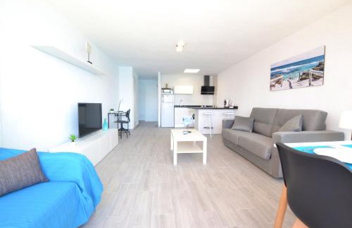 Cabo de las Huertas Apartment | Oceanfront Escape at Apartamento 12 Soles - Rated 9.2/10