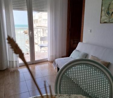 Peniscola Old Town Apartment | Oceanfront Apartment in Peñiscola with 9.5/10 Rating