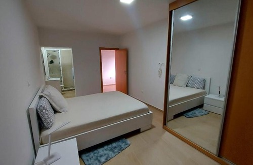 Lazareto Apartment | Family-Friendly 2-Bedroom Apartment in Mindelo, Rated 10/10