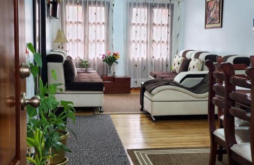 Centro Historico Apartment | Budget-Friendly Escape at Apartamento 32 Juana de Arco