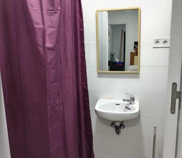 Usera Apartment | Child-Friendly Apartment A - Rated 8.1 by Guests