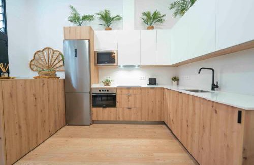 San Roque Apartment | Newly Opened Apartment Steps from City Center - 4 Star Rated
