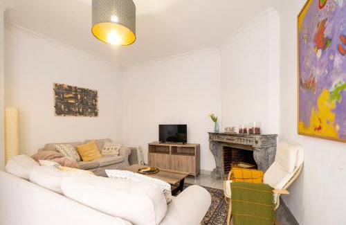 Old Town Apartment | Stylish Museo Casco Histórico Apartment - Pet & Child Friendly