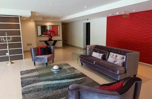 Santa Ana Apartment | Cozy Apartment Surrounded by Nature with Ocean Views