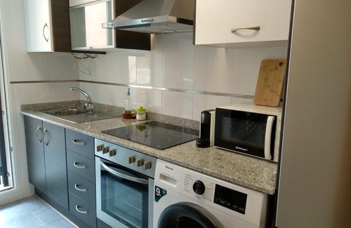 El Grau de Moncofa Apartment | Cozy Apartment Near Moncofa Beach - Pet and Child Friendly