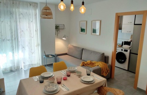 El Grau de Moncofa Apartment | Cozy Apartment Near Moncofa Beach - Pet and Child Friendly
