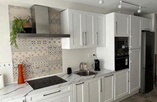Triana Apartment | Cozy Sevilla Apartment: Rated 9.6 with Child-Friendly Amenities
