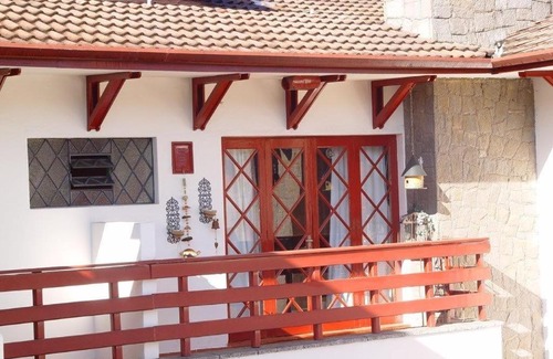 Vila Iara Apartment | Cozy Apartment Near Capivari with Family and Pet Amenities