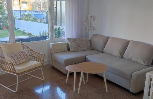 Laredo Apartment | Pet-Friendly Oceanfront Apartment Albejo with 9.5 Rating