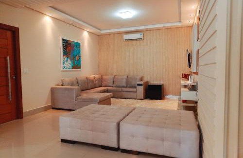 Centro Apartment | Modern 3-Suite Apartment with Pool & Pet-Friendly Amenities