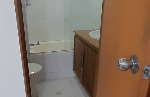 Patio Bonito Apartment | Apartamento Amoblado dos alcobas Poblado Patio bonito 70 mt 3128518111