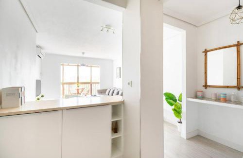 Juan XXIII Apartment | Family-Friendly Apartment with 4 Rooms & Top Review Score