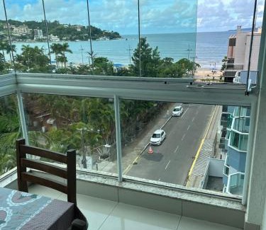 Centro Apartment | Top-Rated Residencial Neli Passos: Ocean View & Pet Friendly