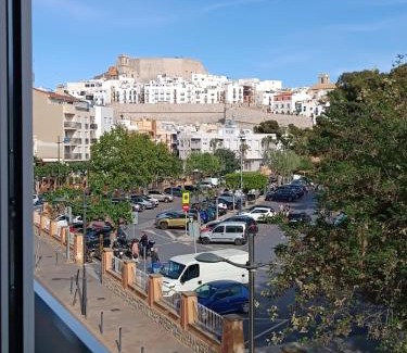 Peniscola Apartment | Unforgettable Oceanfront Stay at Andmar Beach Apartamento