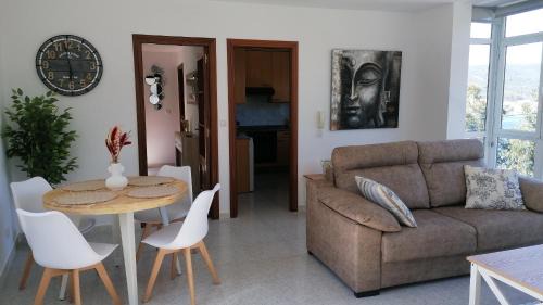 Corcubion Apartment | Family-Friendly Stay at Apartamento Anduriña-Costa da Morte