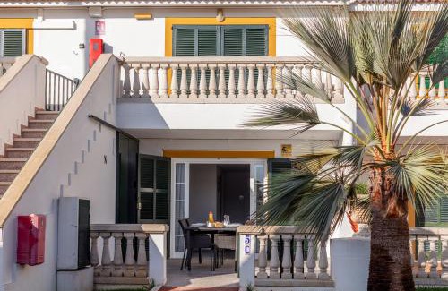 Cala'n Bosch Apartment | Family-Friendly Stay at Apartamento Annuin with Pool Access