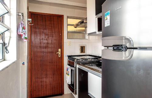 Praia dos Sonhos Apartment | Beachfront Apartment for 4, Steps from Praia do Sonho
