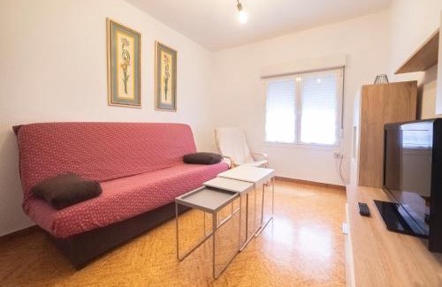 Distrito Llano Apartment | Family-Friendly Stay at Apartamento Bécquer - 8/10 Rating