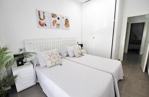 El Moncayo Apartment | Pet-Friendly Apartment in Guardamar – Guest Rated 8.8/10