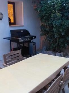 Teruel Apartment | Inviting Apartamento Bajo Los Arcos: Pet & Child Friendly