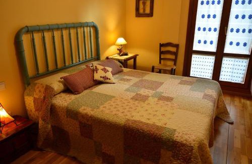Broto Apartment | Family-Friendly Getaway at Apartamento Batan - Rated 9.4/10