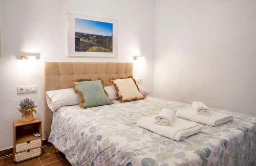 Pena Redonda Apartment | Family-Friendly Stay at APARTAMENTO BERROCALA, Rated 8.5/10
