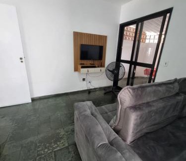 Jardim Praiano Apartment | Oceanfront Apartment Biarritz with Wi-Fi and Private Beach