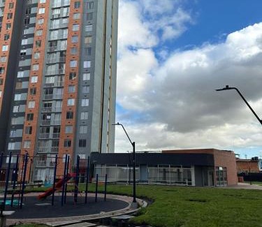 Puente Aranda Apartment | apartamento Bogotá, cerca al centro, universidad nacional y coorferias