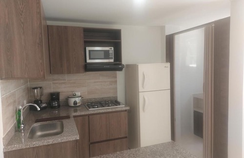 Villa Hermosa Apartment | Budget-Friendly Boston 203: Pet and Child Friendly Stay