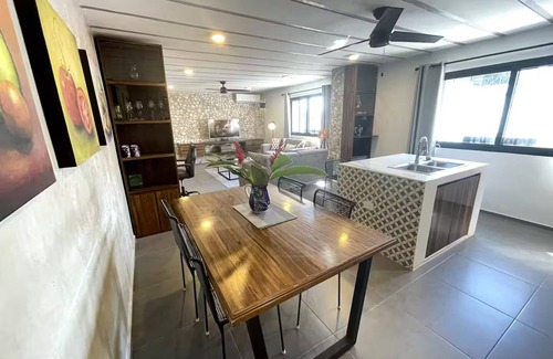 Barrio de Santiago Apartment | "Apartamento Bougainvillea" Limpio y seguro en el centro de la ciudad