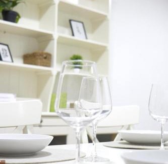 Logrono City Centre Apartment | Family-Friendly Stay at Apartamento Bretón de los Herreros